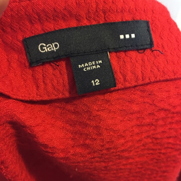 Red GAP Skirt - Picture 2 of 8